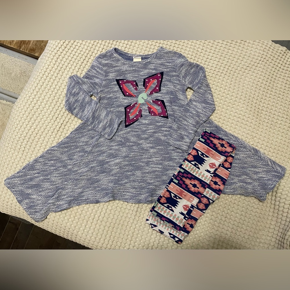 Mallory May Sz 10 Knit Aztec Inspired Tunic  & Matching Leggings